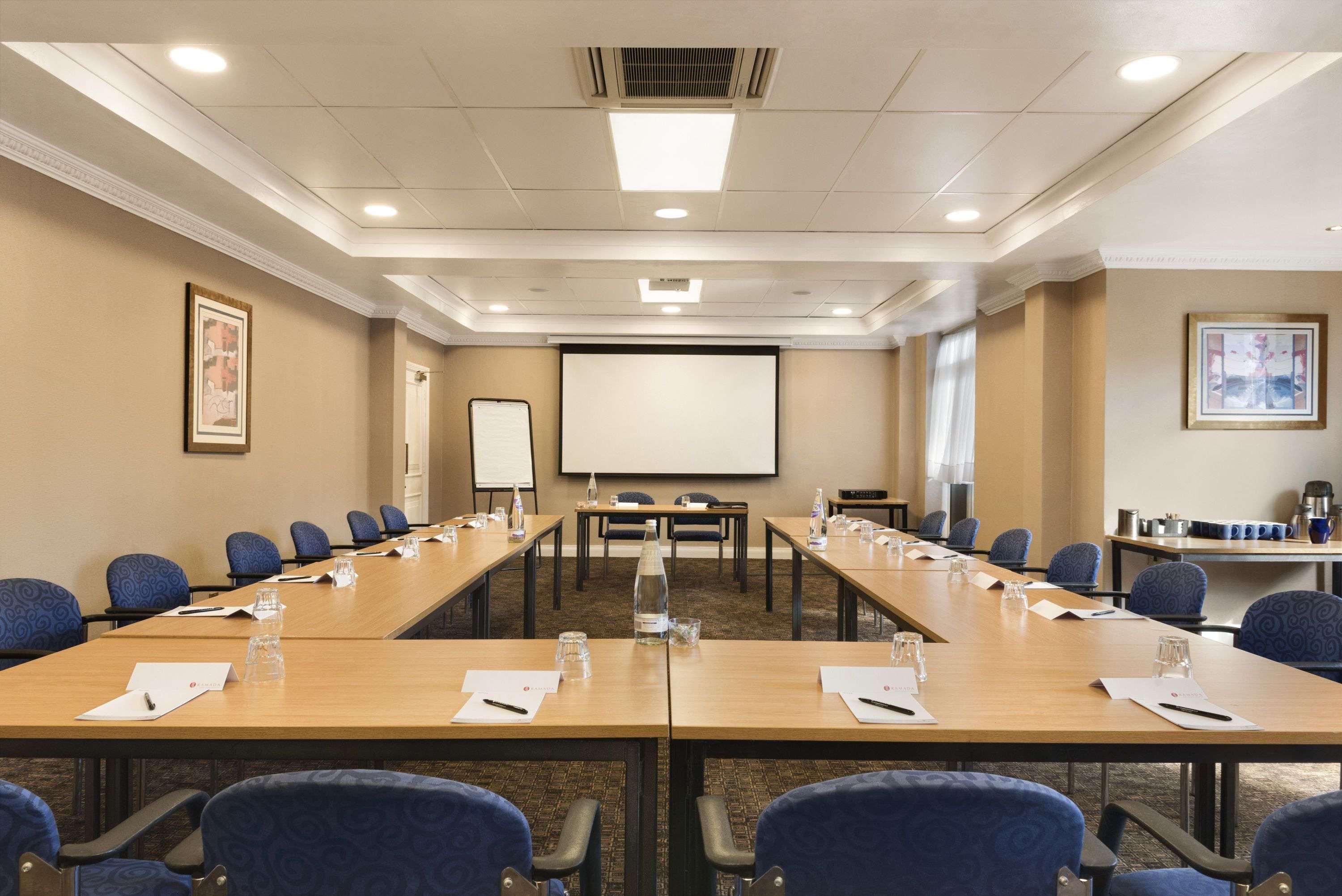 Ramada Solihull, Birmingham Buitenkant foto