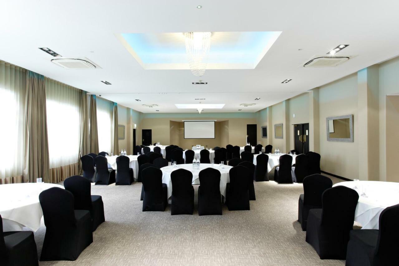 Ramada Solihull, Birmingham Buitenkant foto
