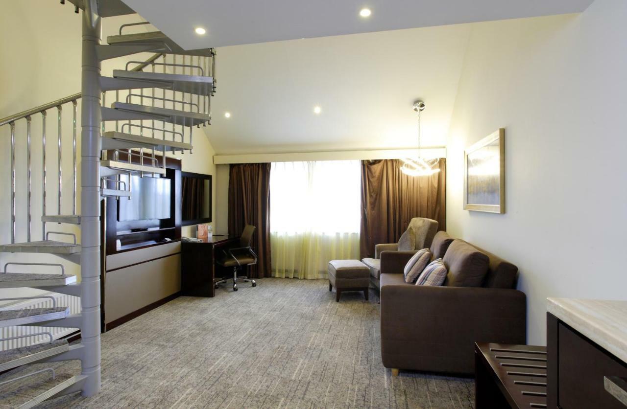 Ramada Solihull, Birmingham Buitenkant foto